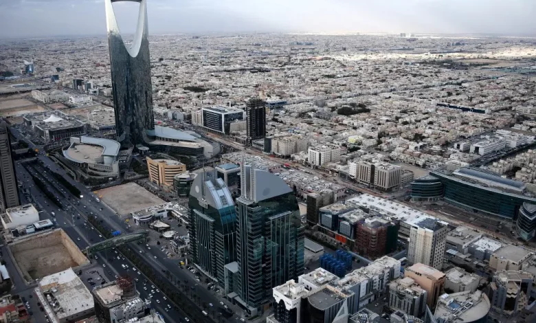مؤسسة أوروبية: التنافس الاقتصادي بين السعودية والإمارات يهدد علاقاتهما
