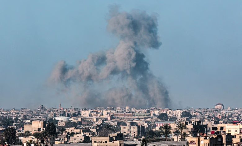 الاتحاد الأوروبي يدشن ممرا بحريا لإرسال إمدادات إنسانية لغزة