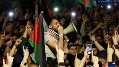 موقع بريطاني: الأردن قمع الاحتجاجات اليومية المؤيدة لفلسطين