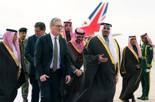 تحول تجاري أم غطاء للقمع؟ دول الخليج والتواطؤ الدولي في انتهاكات حقوق الإنسان